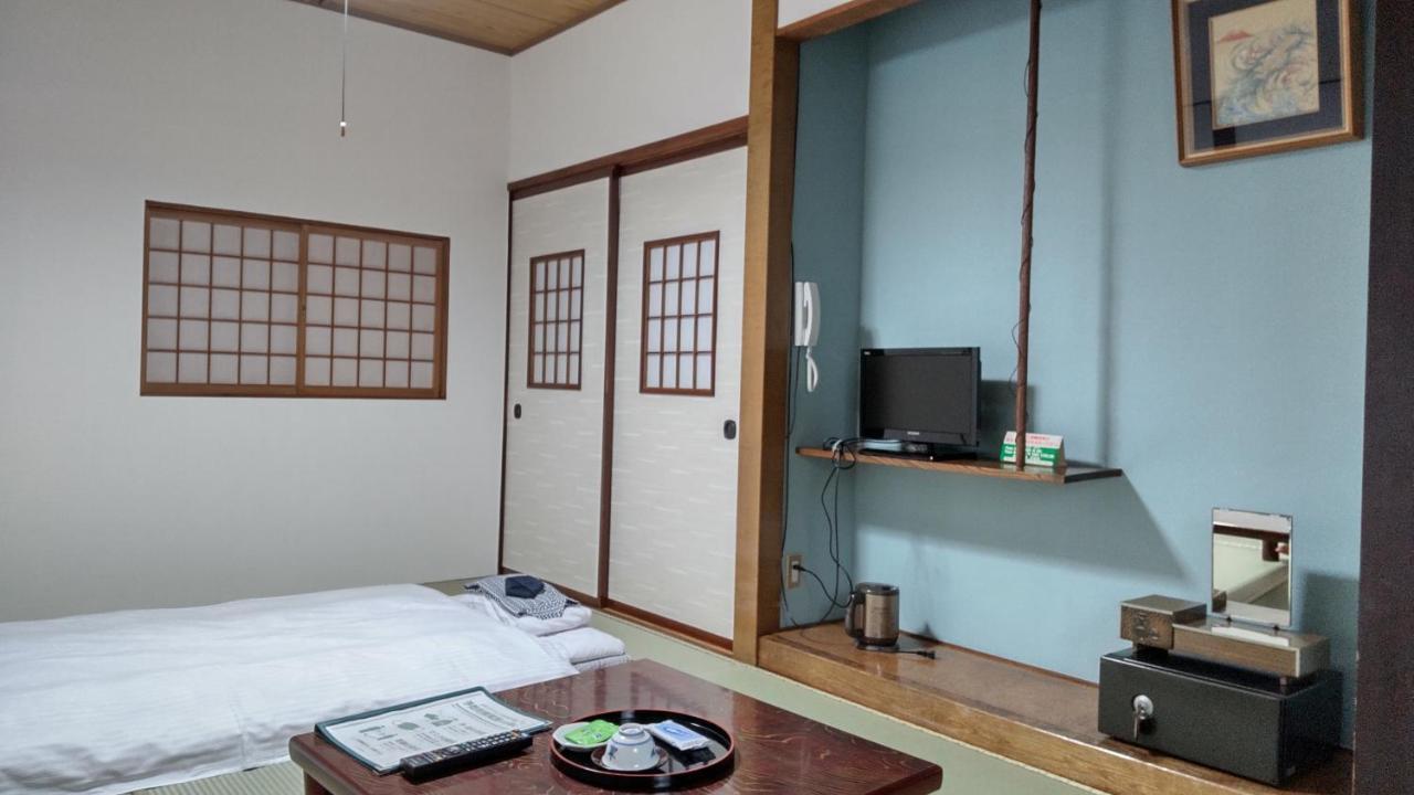 Tsukefuneya Hotell Jōetsu Exteriör bild